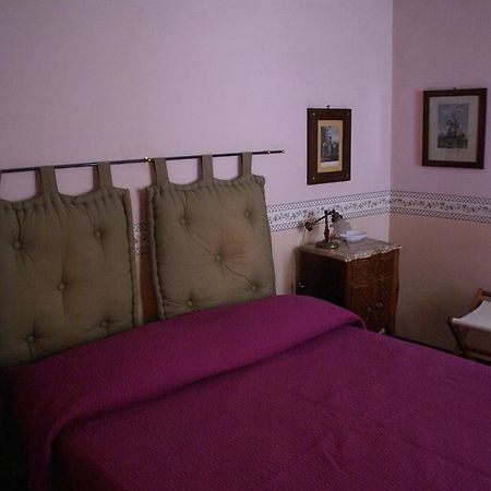 B&B Casa De Luca A Campo De Fiori Rome Exterior photo