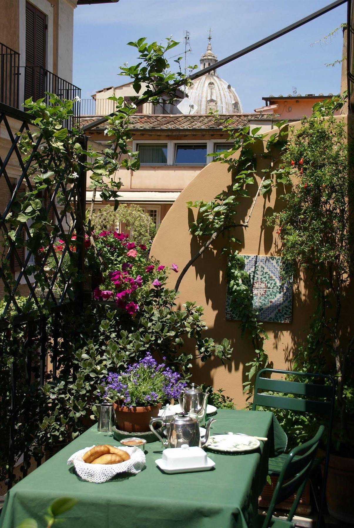 B&B Casa De Luca A Campo De Fiori Rome Exterior photo